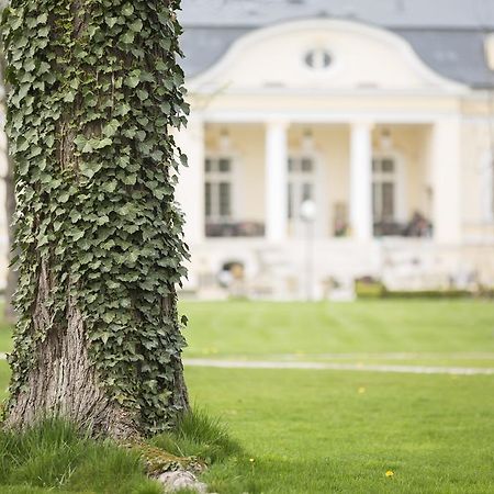 Amade Chateau Vrakúň Zewnętrze zdjęcie