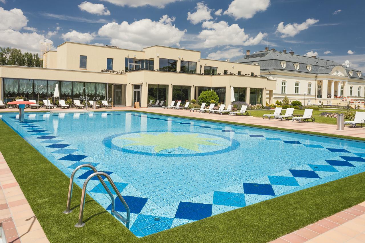 Amade Chateau Vrakúň Zewnętrze zdjęcie
